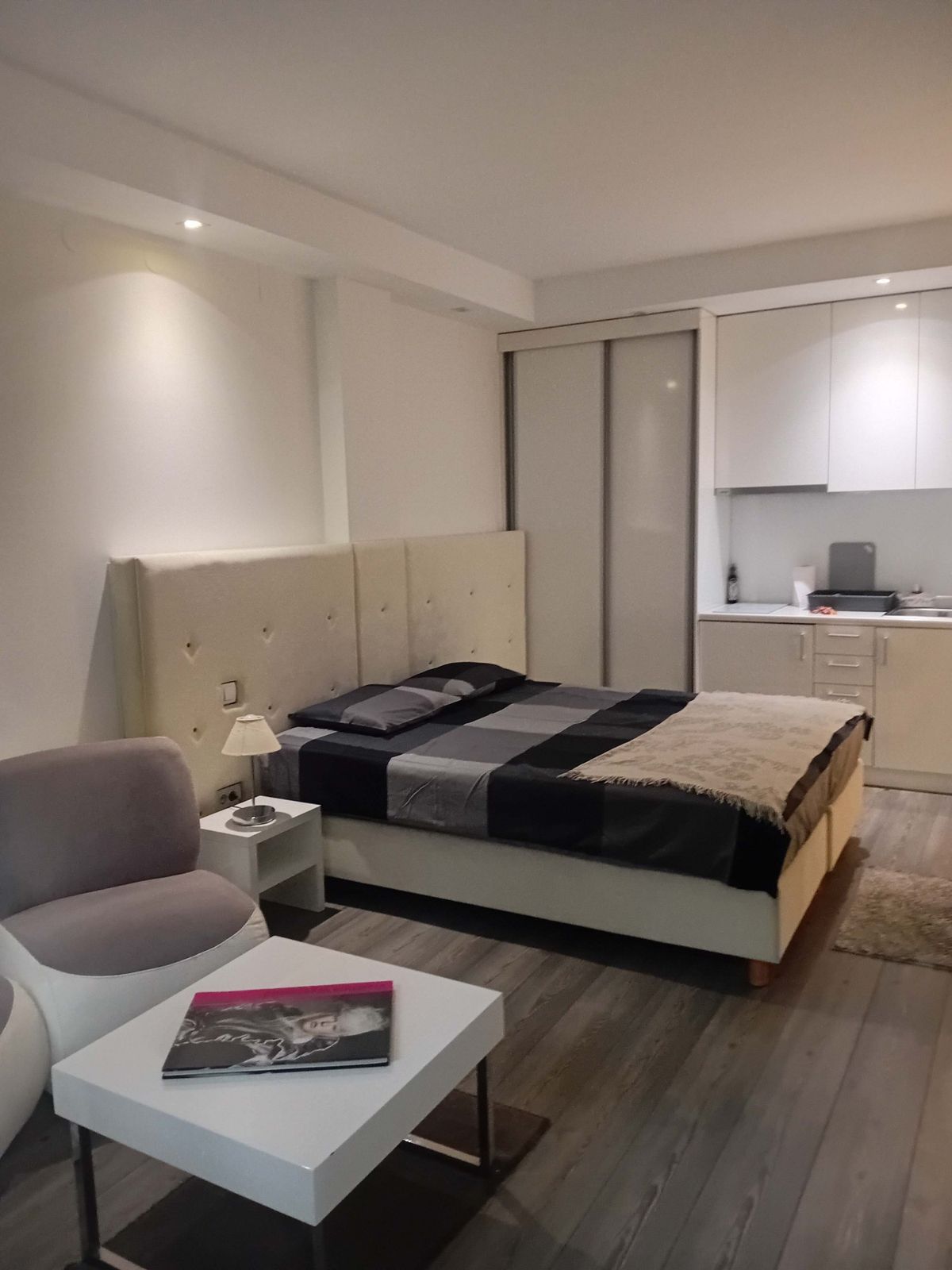 Senjak studio pored Beogradskog sajma