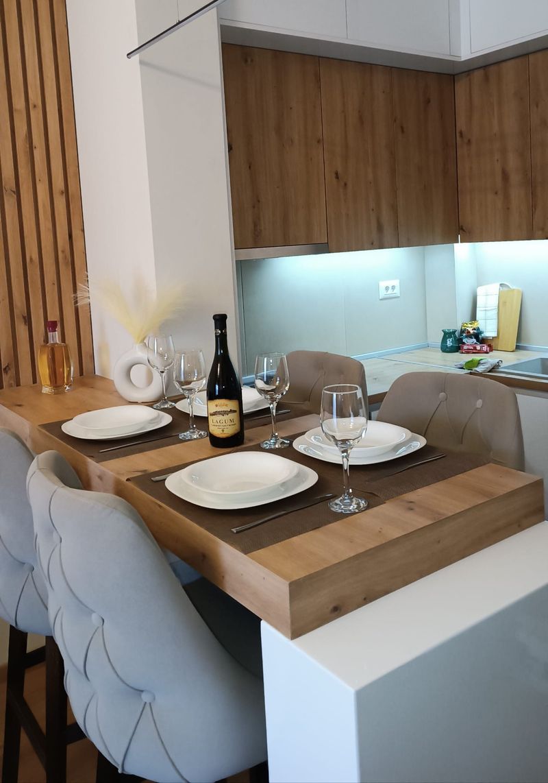 Apartman Jana – stan na dan Vrnjačka Banja, centar, parking — trpezarija, apartman na dan u Vrnjačka Banja (fotografija 5 od 10)