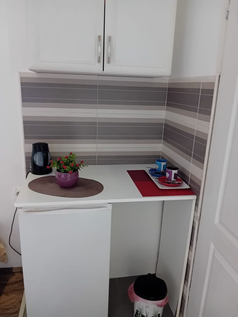 Stan na dan Beograd Centar - Savski Venac — trpezarija, apartman na dan u Beograd (fotografija 5 od 8)