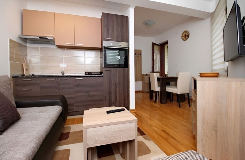 Alexandria apartman Zlatibor | Stan na dan Zlatibor Centar — spavaća soba, apartman na dan u Zlatibor (fotografija 2 od 10)