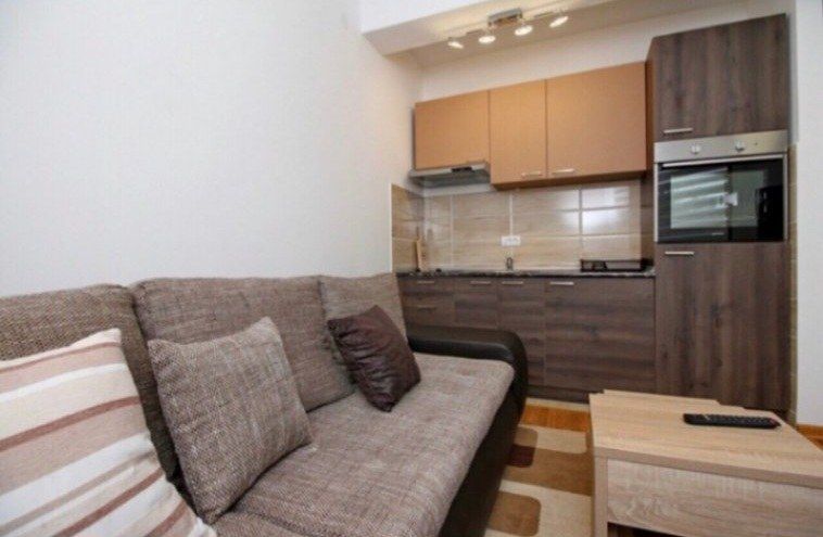 Alexandria apartman Zlatibor | Stan na dan Zlatibor Centar — terasa, apartman na dan u Zlatibor (fotografija 6 od 10)