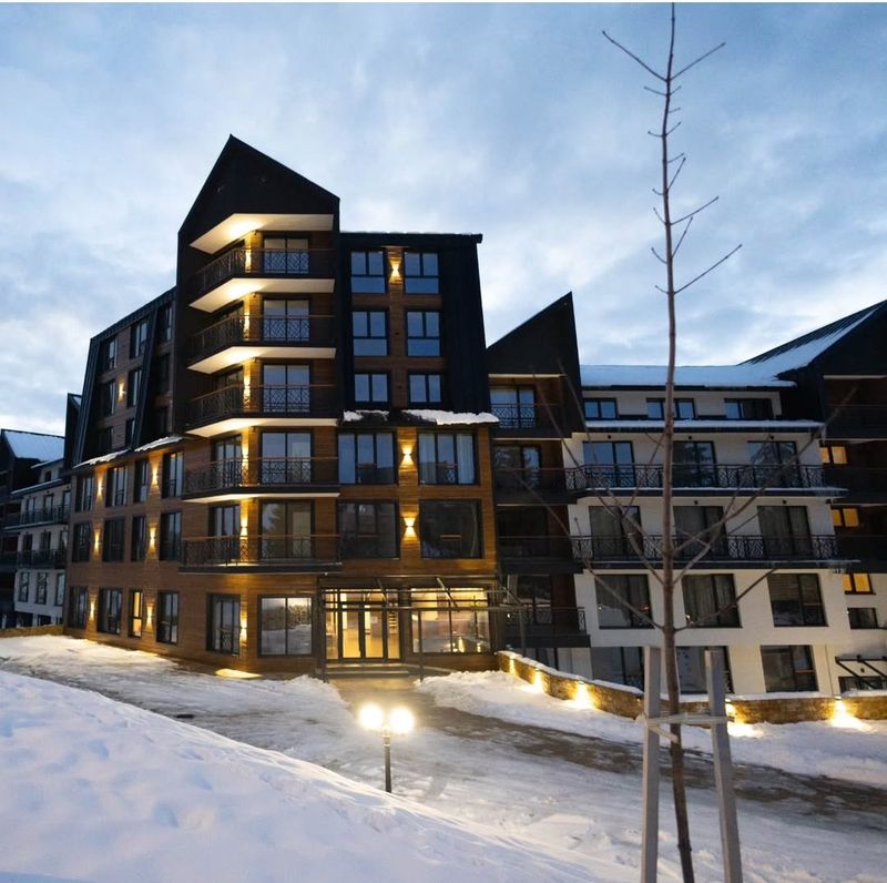 Apartman ELITE B5 Residence Hill Kopaonik — kupatilo sa tuš kabinom, apartman na dan u Kopaonik (fotografija 19 od 20)
