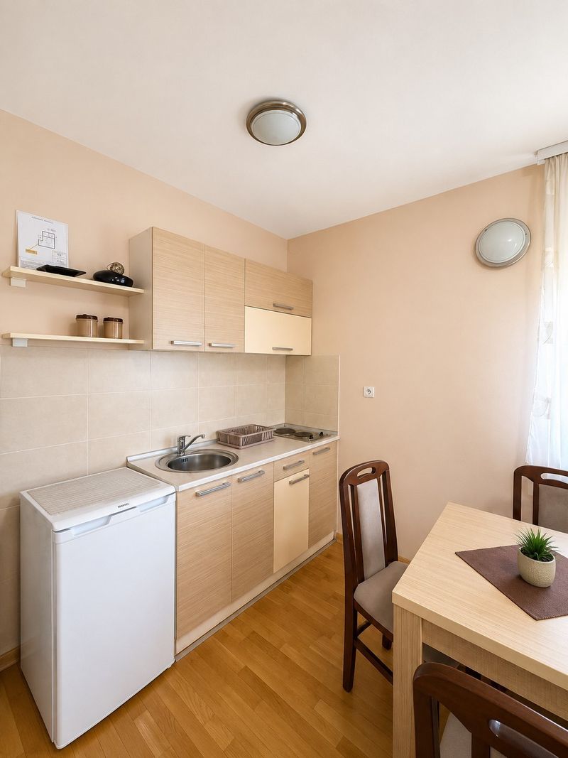Apartman Kesten 2 Vrnjačka banja | Stan na dan Vrnjačka banja — kupatilo, apartman na dan u Vrnjačka Banja (fotografija 4 od 9)