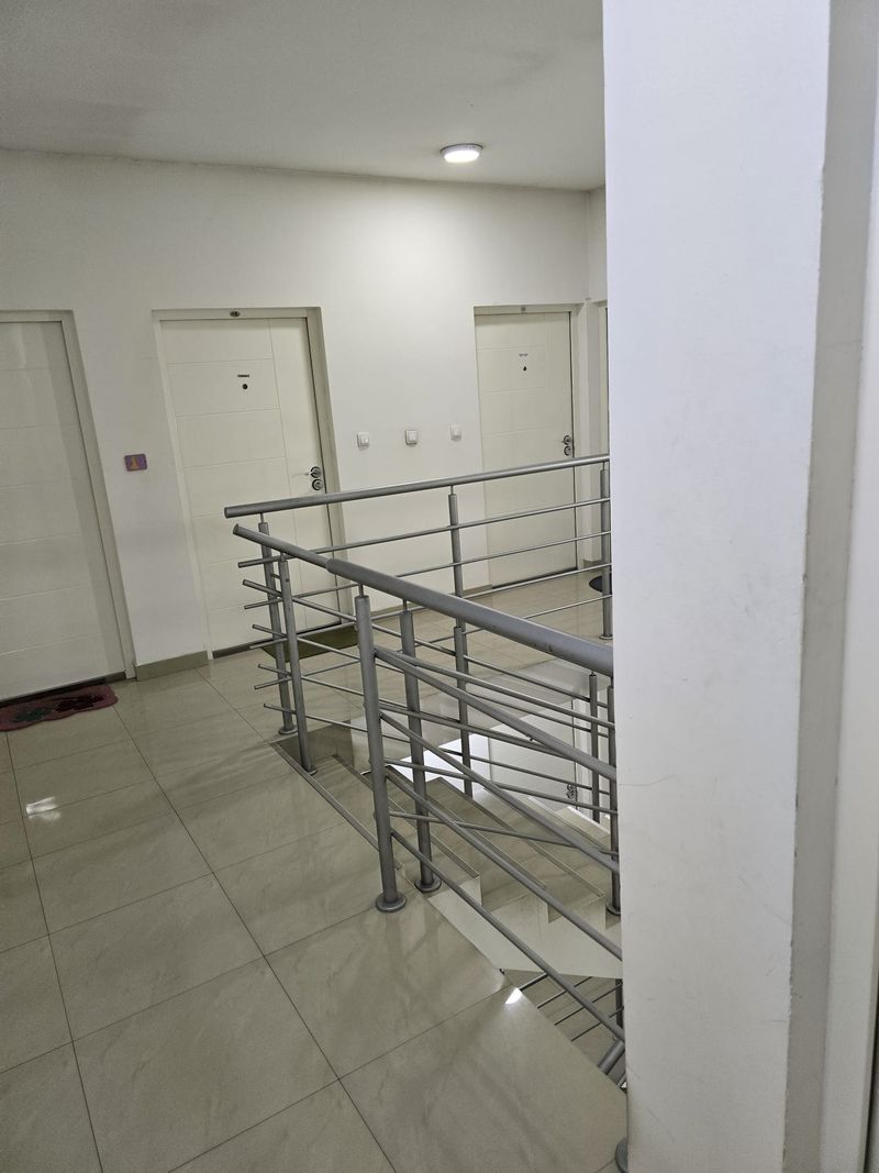 Apartman LAKI 56 Kaludjerica | Stan na dan Kaludjerica Beograd — spavaća soba sa francuskim ležajem, apartman na dan u Beograd (fotografija 18 od 18)