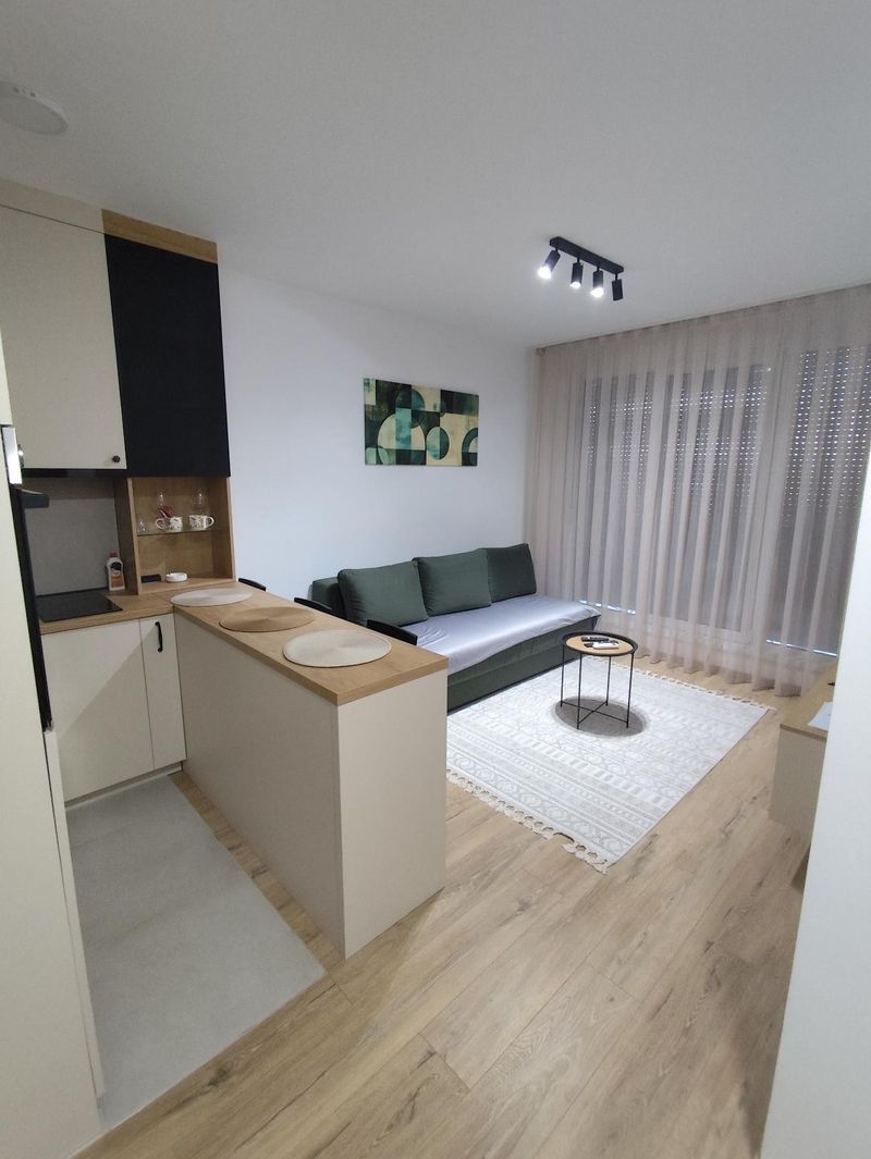 Apartman Nevena Vrnjačka Banja | Stan na dan Vrnjačka banja — spavaća soba sa francuskim ležajem, apartman na dan u Vrnjačka Banja (fotografija 8 od 14)
