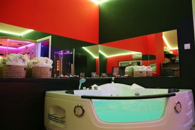 Apartman Fantazy Spa Beograd Zemun | Stan na dan Zemun Beograd Djakuzi i Sauna — kupatilo, apartman na dan u Beograd (fotografija 4 od 10)