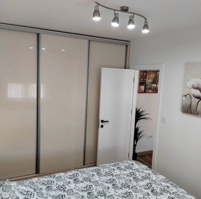 Stan na dan Pančevo | Moderan Apartman Pančevo — trpezarija, apartman na dan u Pančevo (fotografija 5 od 6)