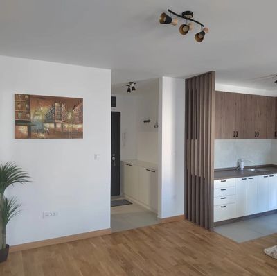 Stan na dan Pančevo | Moderan Apartman Pančevo — kupatilo, apartman na dan u Pančevo (fotografija 4 od 6)