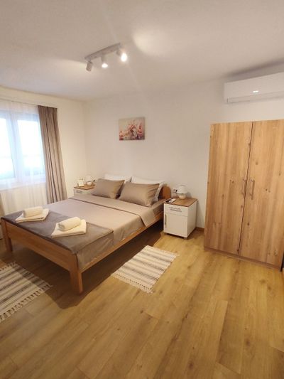Apartman Nata Vrnjačka Banja — eksterijer zgrade, apartman na dan u Vrnjačka Banja (fotografija 10 od 20)