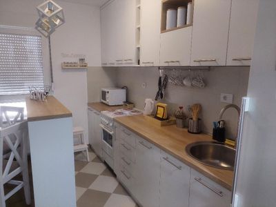 Stan na dan Obrenovac – Apartman Vučko naselje Rvati — kupatilo sa tuš kabinom, apartman na dan u Obrenovac (fotografija 9 od 9)