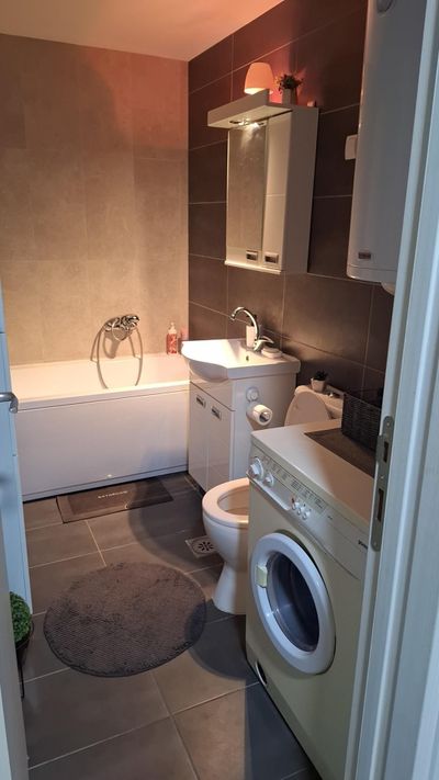 Stan na dan Obrenovac – Apartman Vučko naselje Rvati — trpezarija, apartman na dan u Obrenovac (fotografija 5 od 9)