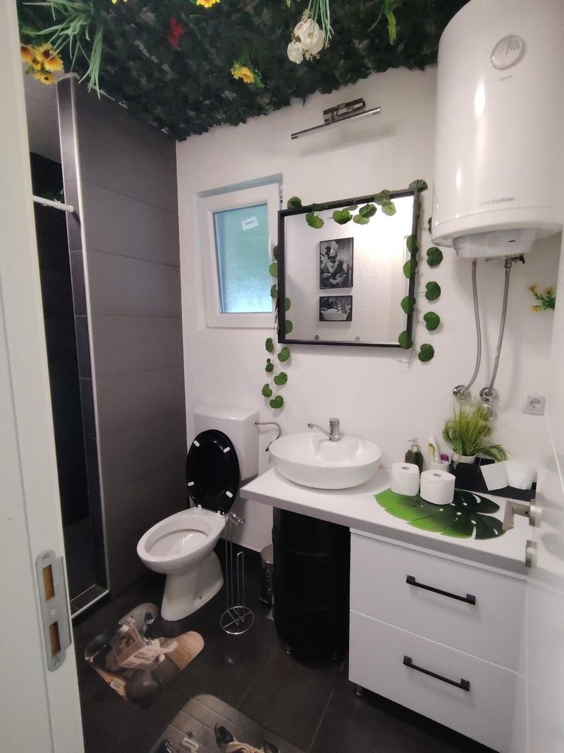 Kuća za odmor MERLIN House Vrnjačka Banja –Stan na dan Vrnjačka banja blizu centra i Vrnjačkih Termi — terasa, apartman na dan u Vrnjačka Banja (fotografija 16 od 20)