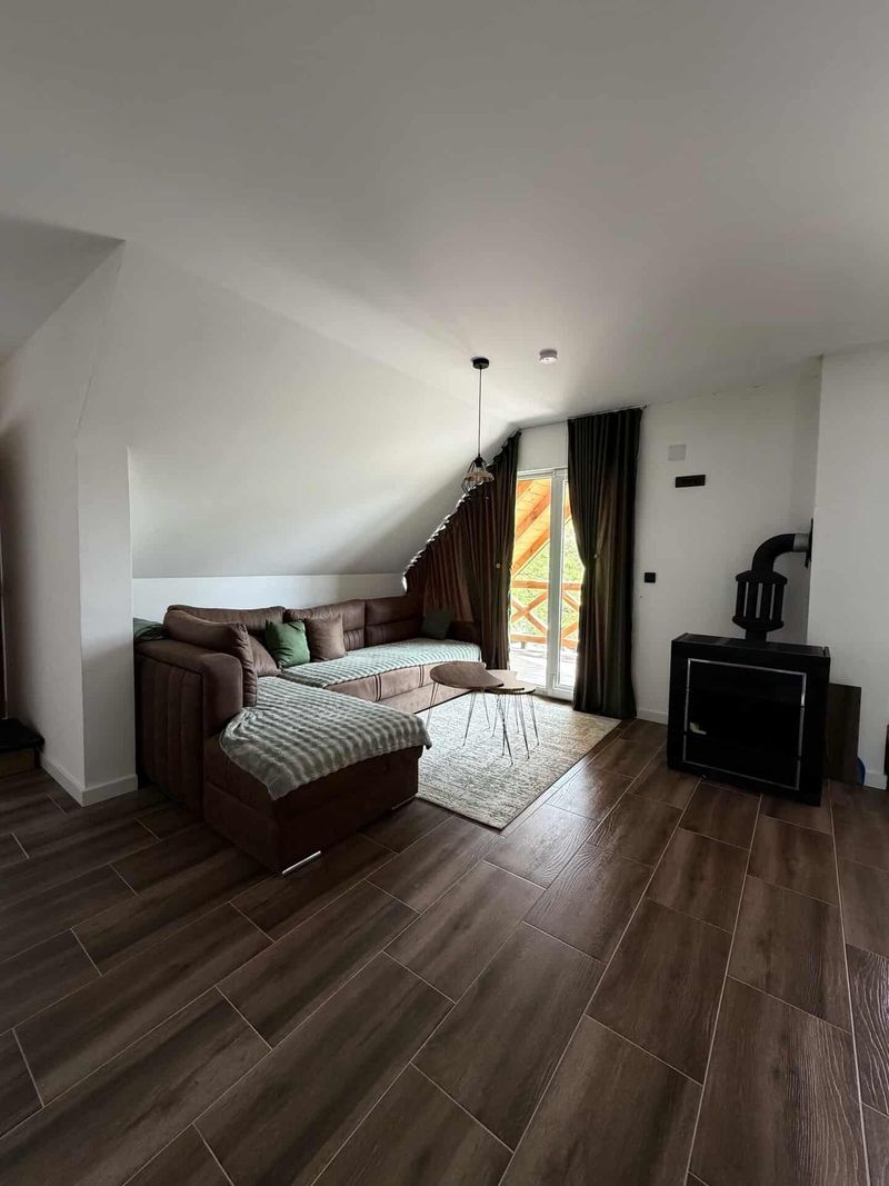 SAT Apartmani Tara – Smeštaj na Tari — kupatilo, apartman na dan u Tara (fotografija 4 od 19)
