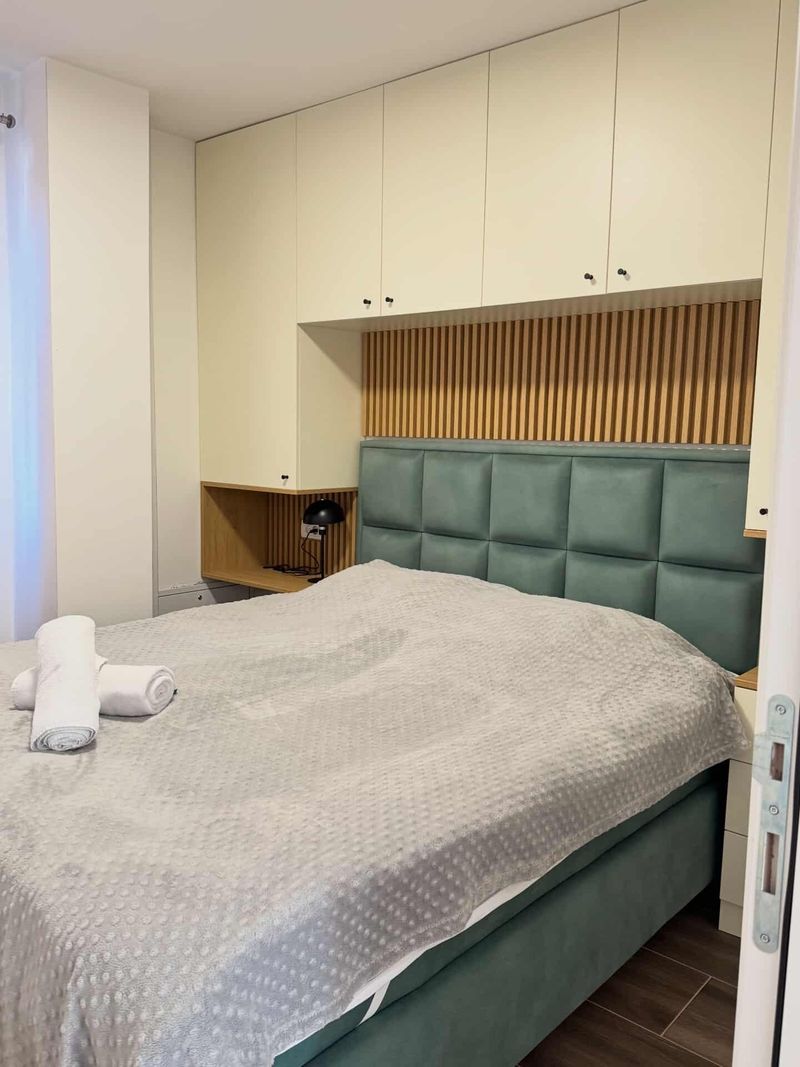 SAT Apartmani Tara – Smeštaj na Tari — terasa, apartman na dan u Tara (fotografija 6 od 19)