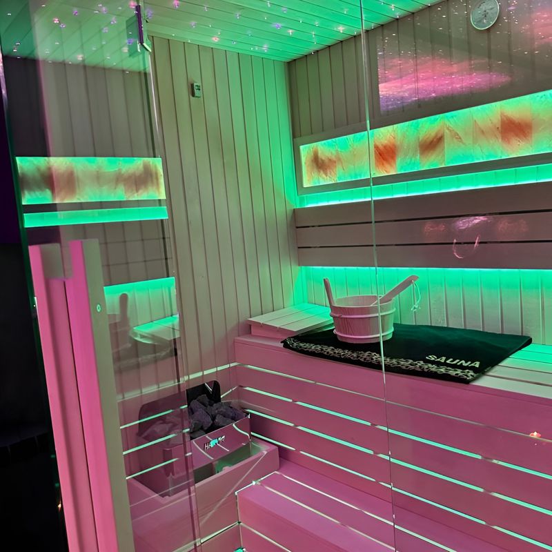 Flex Lux Spa Beograd Zvezdara – Stan na dan sa đakuzijem i saunom — kupatilo, apartman na dan u Beograd (fotografija 4 od 11)