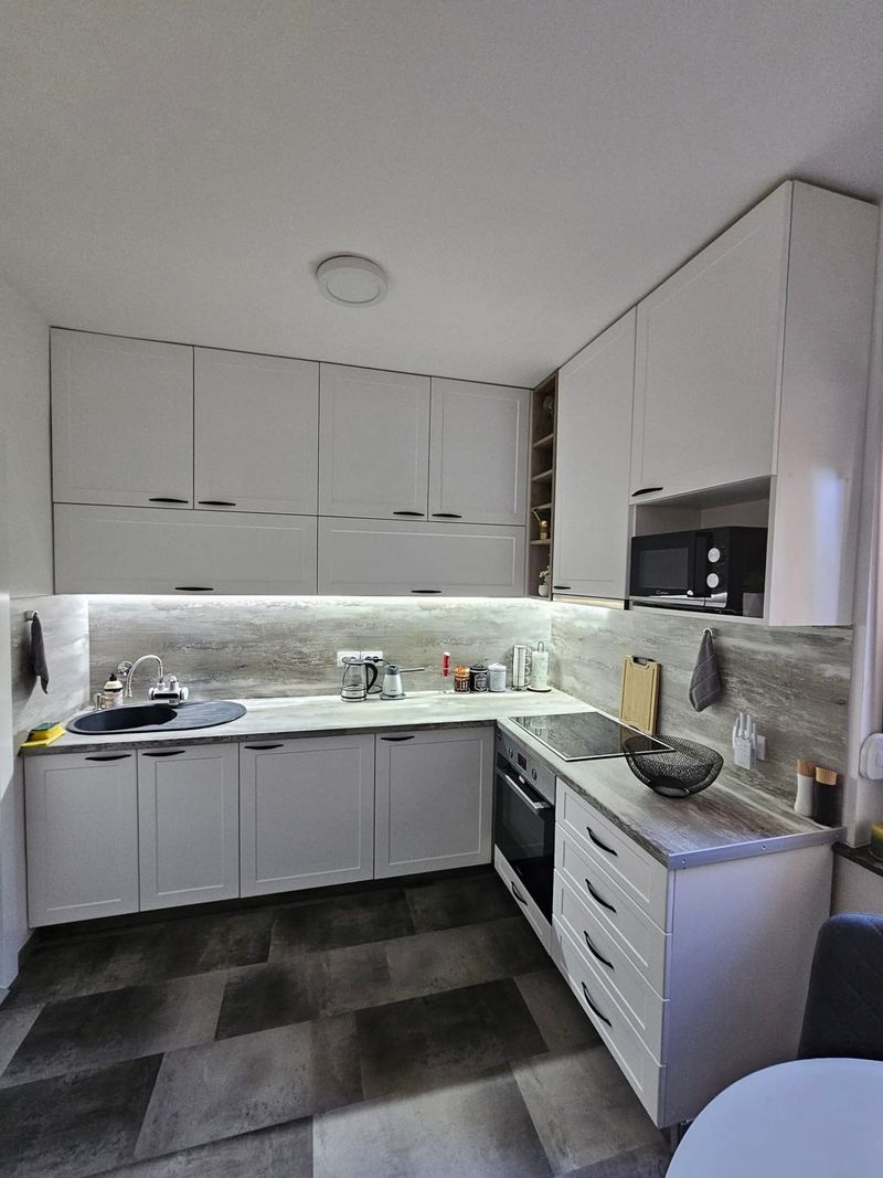 Apartman Aleksandra - Stan na dan u centru Bačke Topole — dnevna soba, apartman na dan u Bačka Topola (fotografija 11 od 20)