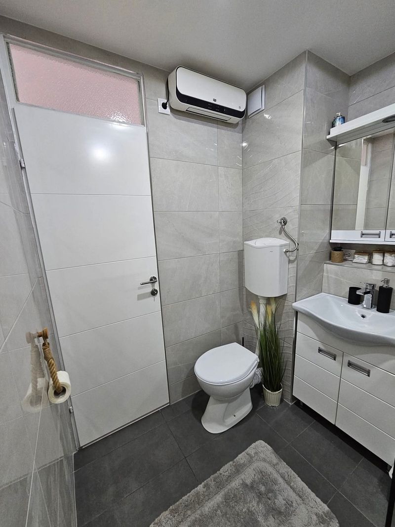 Apartman Aleksandra - Stan na dan u centru Bačke Topole — terasa, apartman na dan u Bačka Topola (fotografija 16 od 20)