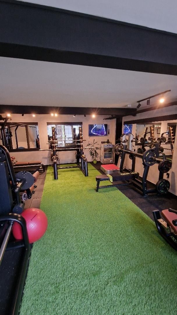 City Apartment & Gym – Stan na dan Niš Medijana, besplatna teretana — kupatilo sa tuš kabinom, apartman na dan u Niš (fotografija 19 od 19)