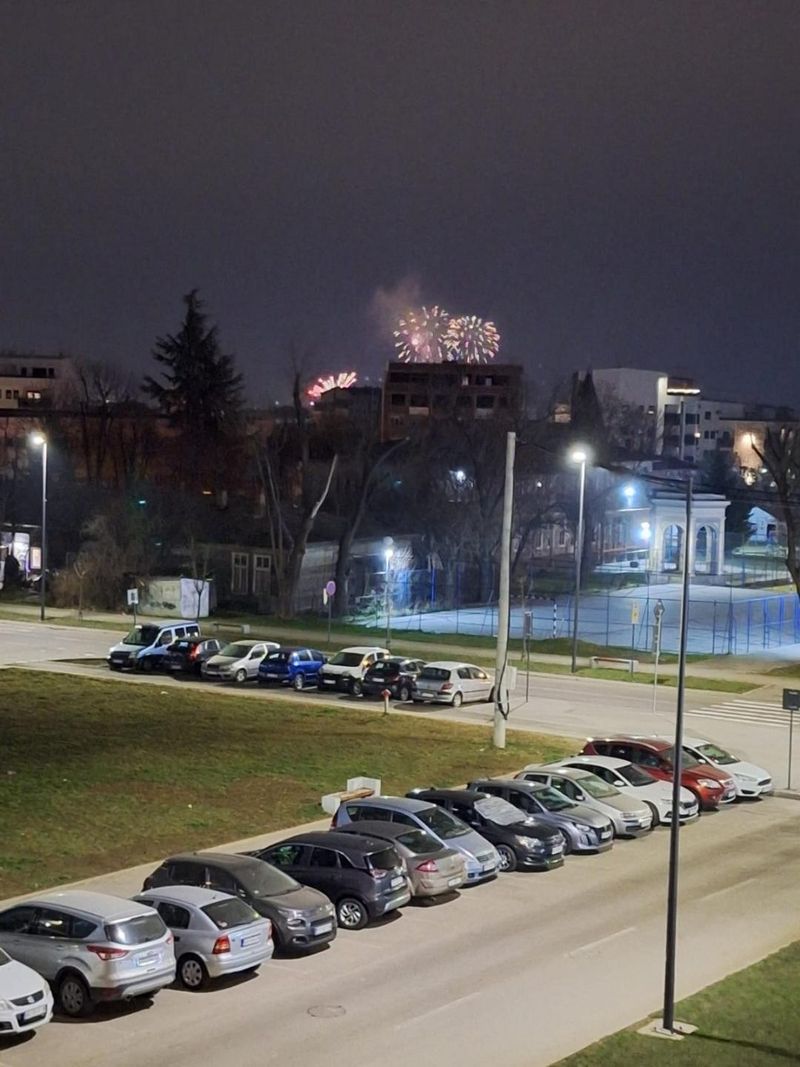 Panorama Apartman - Stan na dan u Kragujevcu Erdoglija, blizu Big Fashion — kupatilo, apartman na dan u Kragujevac (fotografija 14 od 19)