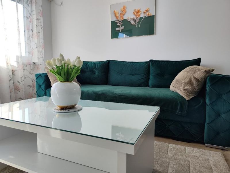 Panorama Apartman - Stan na dan u Kragujevcu Erdoglija, blizu Big Fashion — eksterijer zgrade, apartman na dan u Kragujevac (fotografija 10 od 19)