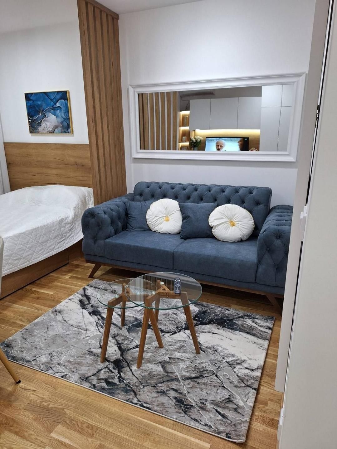 Sokolis Studio 11 – Stan na dan Kragujevac Erdoglija, blizu Big Fashion