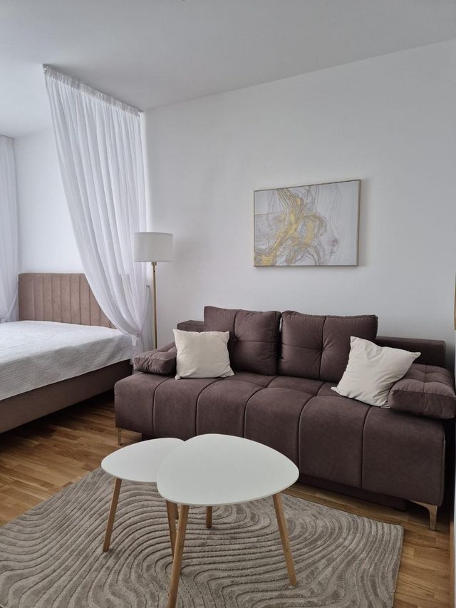 Sokolis studio 8 - Stan na dan Kragujevac Erdoglija, blizu Big Fashion — apartman na dan u Kragujevac