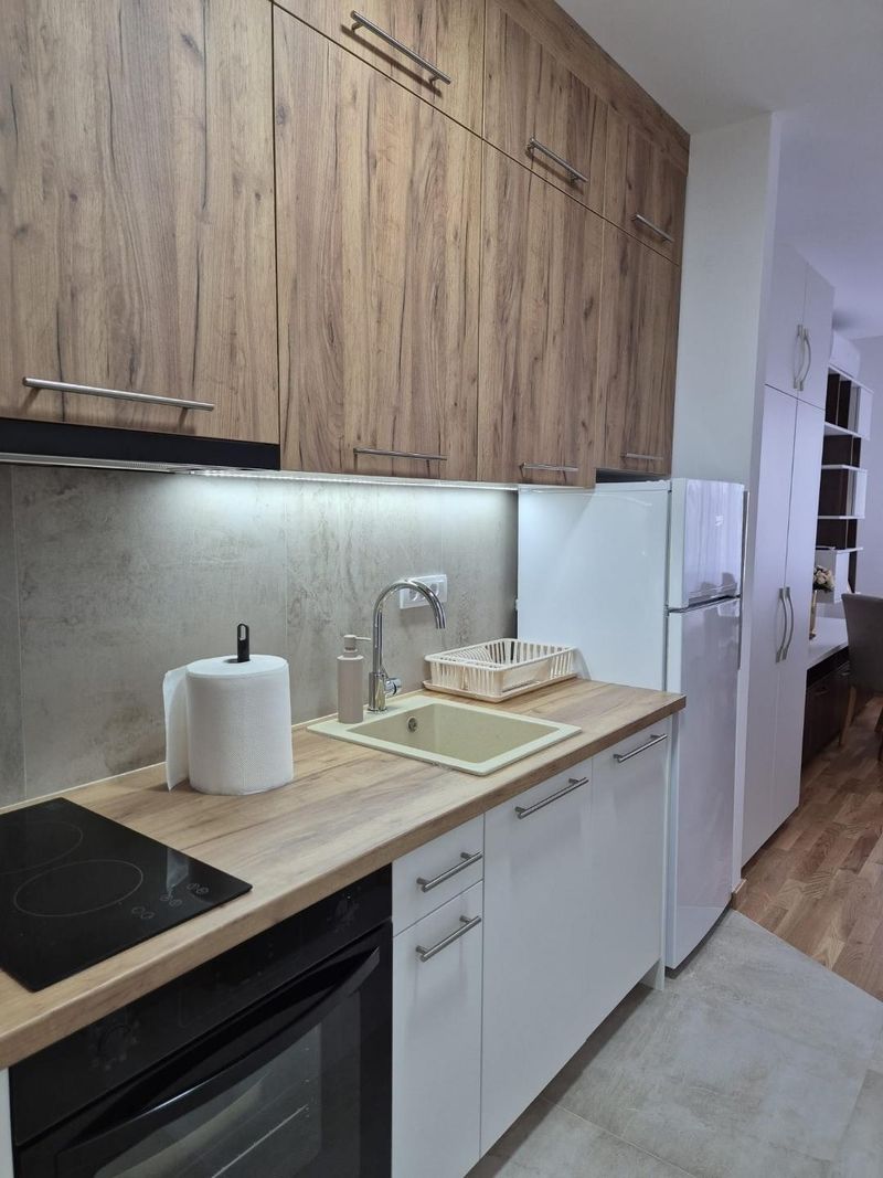 Sokolis studio 8 - Stan na dan Kragujevac Erdoglija, blizu Big Fashion — spavaća soba, apartman na dan u Kragujevac (fotografija 12 od 14)