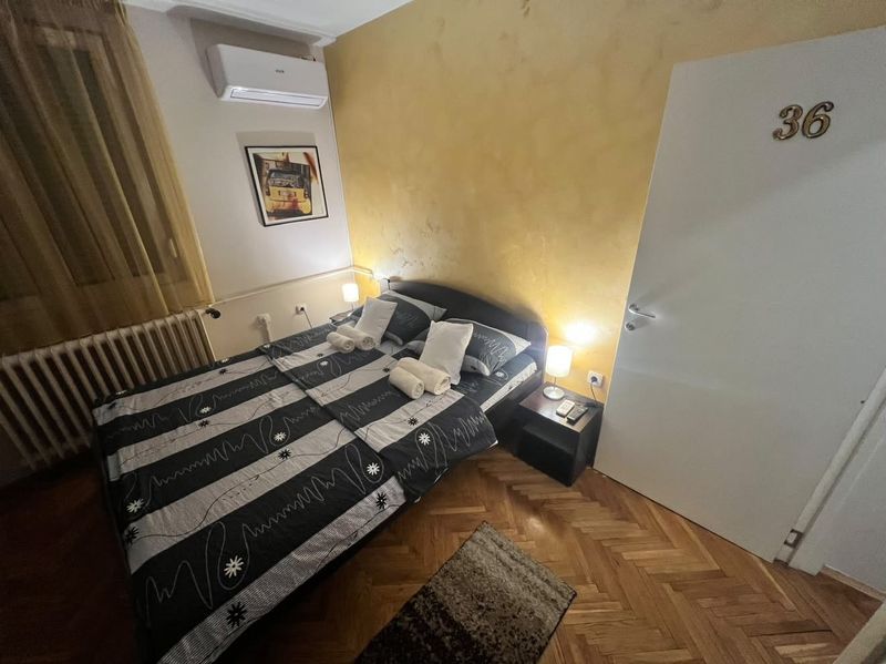 Apartman 36 – Stan na dan Beograd Palilula, blizu Skadarlije — hodnik, apartman na dan u Beograd (fotografija 7 od 19)