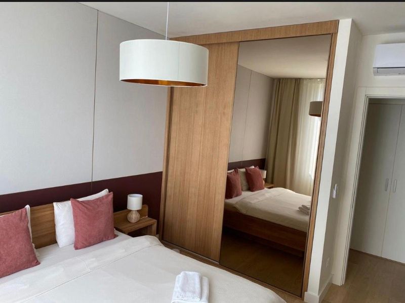 BOHO Apartman Beograd na vodi — trpezarija, apartman na dan u Beograd (fotografija 5 od 10)
