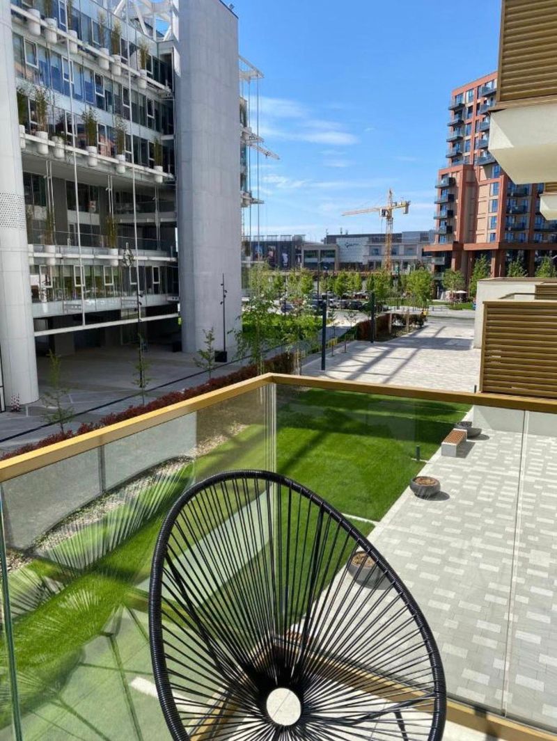 BOHO Apartman Beograd na vodi — kupatilo sa tuš kabinom, apartman na dan u Beograd (fotografija 9 od 10)