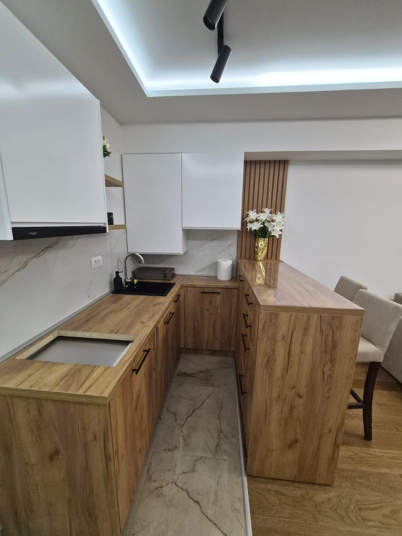 Hype Studio Kragujevac — kupatilo, apartman na dan u Kragujevac (fotografija 4 od 10)