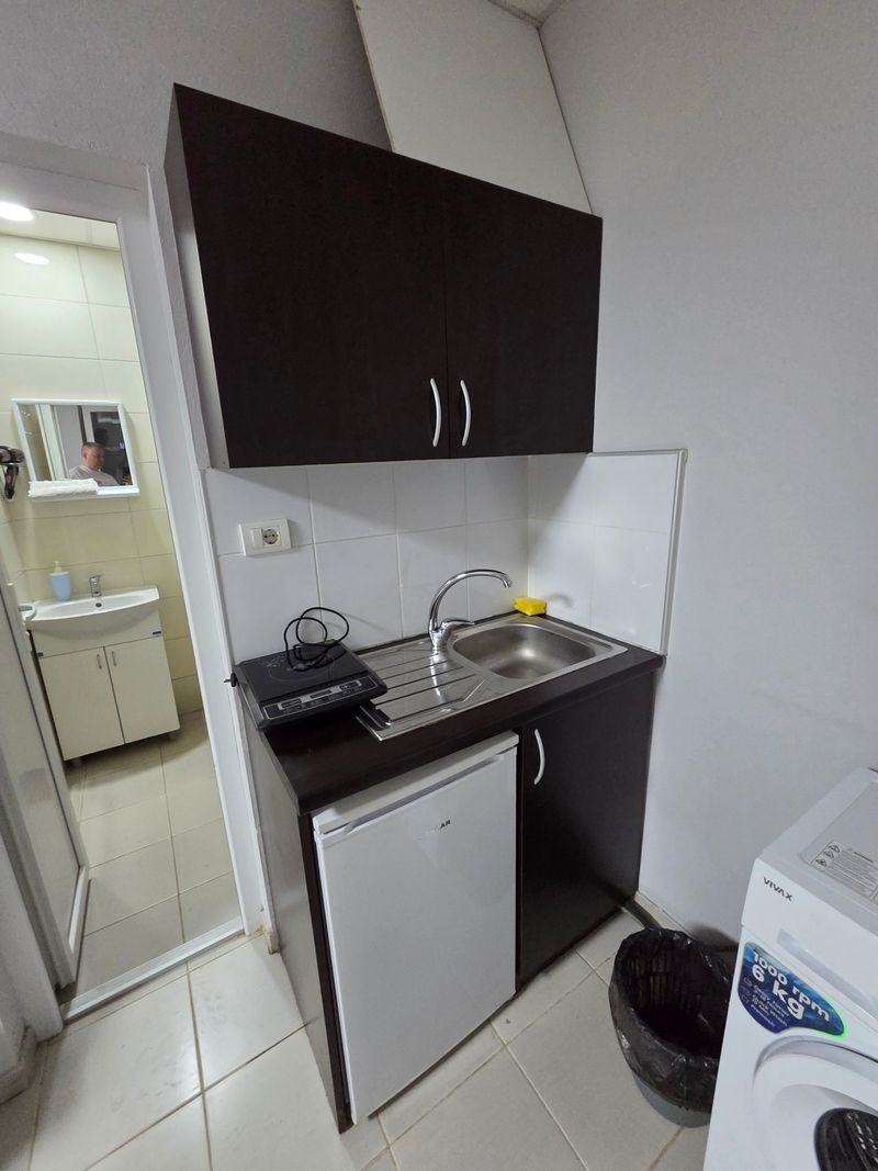 Smeštaj za radnike Bor — kupatilo, apartman na dan u Bor (fotografija 4 od 10)