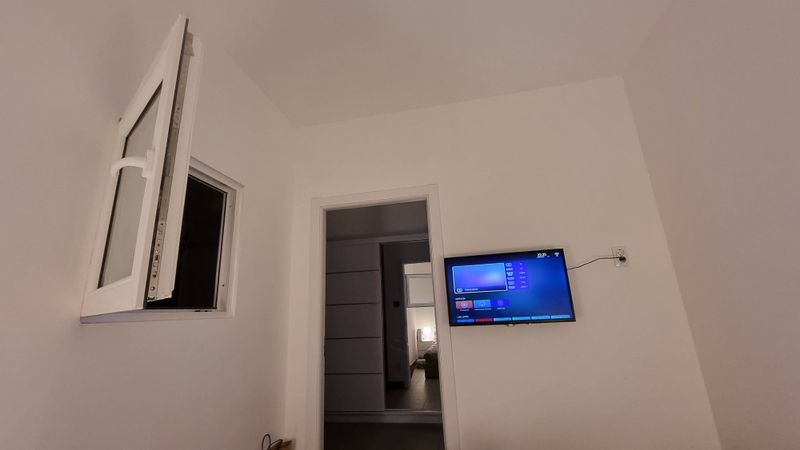 Stan na dan Beograd — hodnik, apartman na dan u Beograd (fotografija 7 od 7)