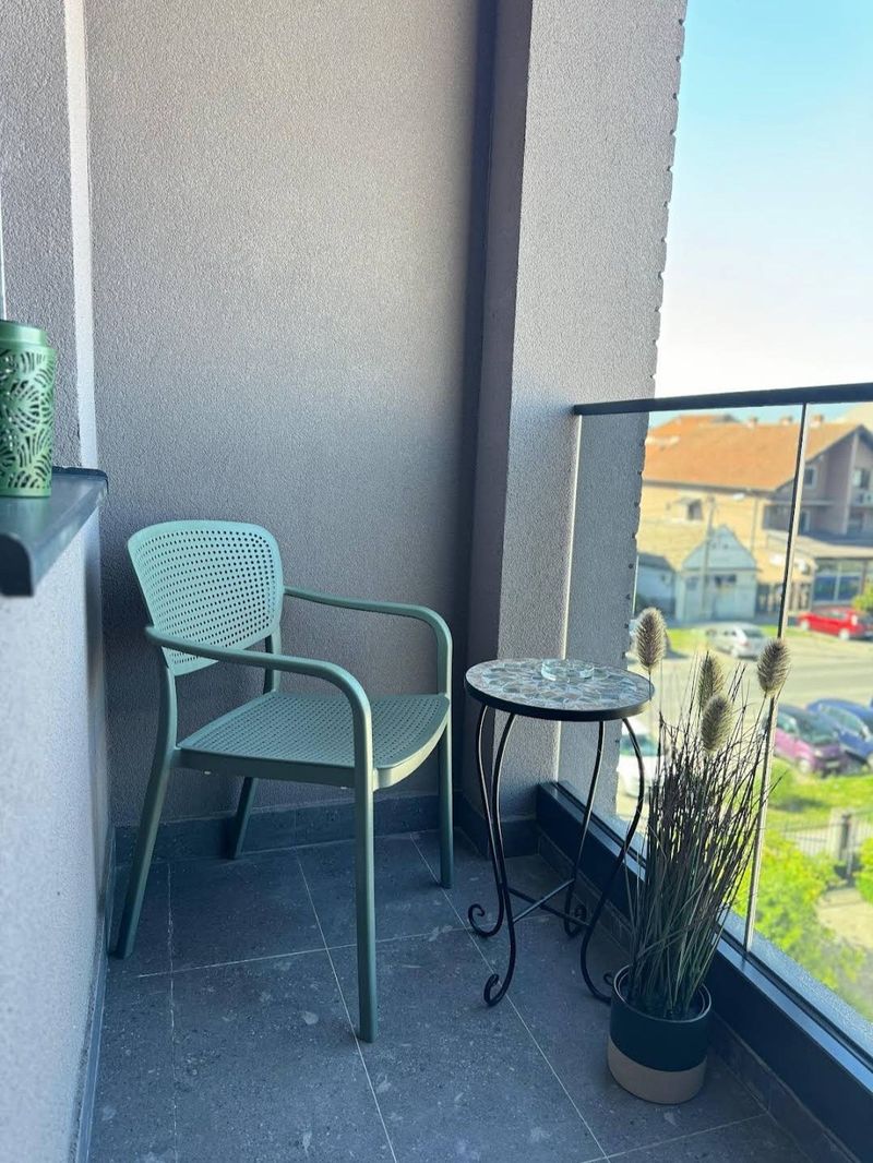 Stan na dan Borča — hodnik, apartman na dan u Beograd (fotografija 7 od 7)