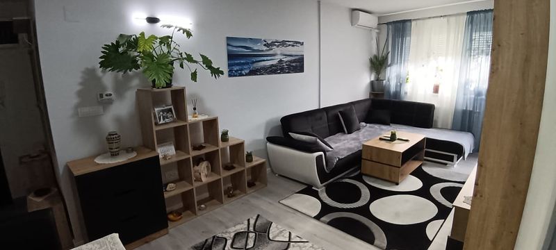Stan na dan Mladenovac — kuhinja, apartman na dan u Mladenovac (fotografija 3 od 7)
