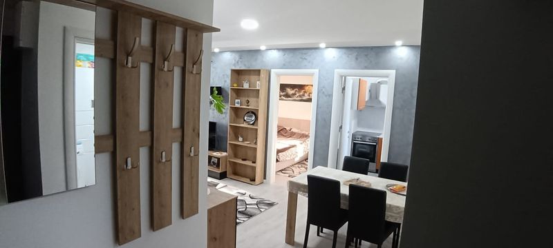 Stan na dan Mladenovac — trpezarija, apartman na dan u Mladenovac (fotografija 5 od 7)