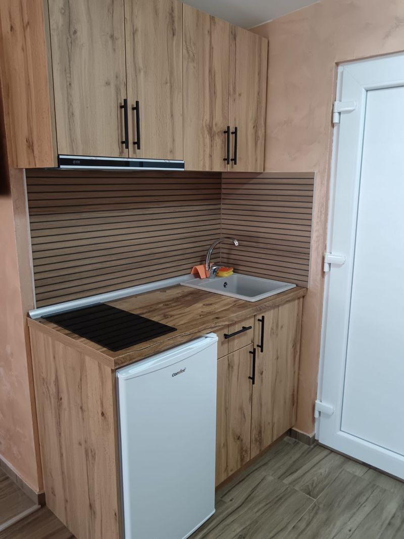 Stan na dan Niš - Centar — trpezarija, apartman na dan u Niš (fotografija 5 od 10)