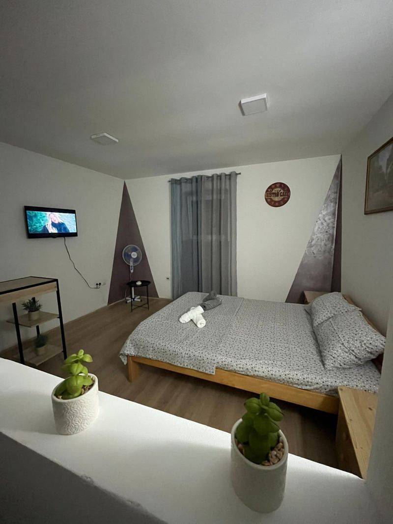 Stan na dan Niš Palilula — spavaća soba, apartman na dan u Niš (fotografija 2 od 10)